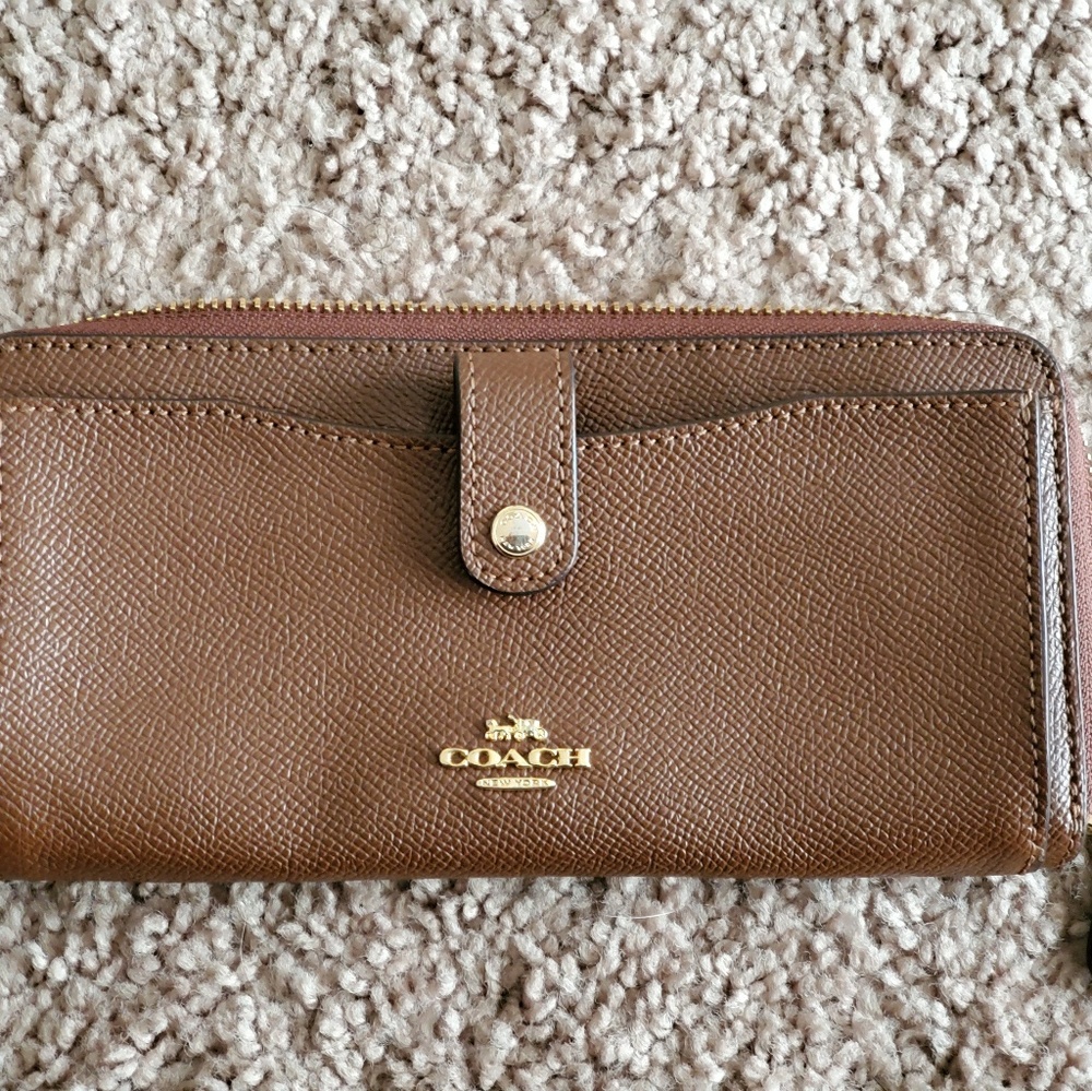 Coach Wallet - Picture 2 of 3